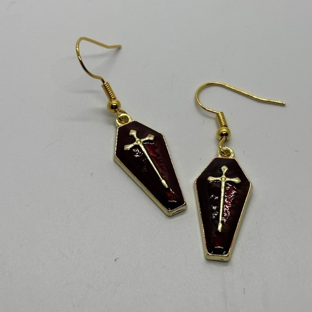 Earrings‎ Gold Tone Red Fun Whimsical Mall Goth Coffins